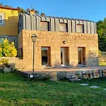 Confort, Fun And Leisure In Douro Rural Space Feriehus Sande (Porto)