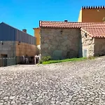 Confort, Fun And Leisure In Douro Rural Space