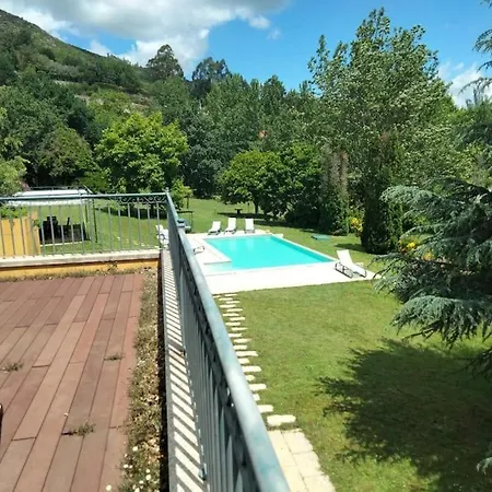 Confort, Fun And Leisure In Douro Rural Space Vakantiehuis Sande (Porto)