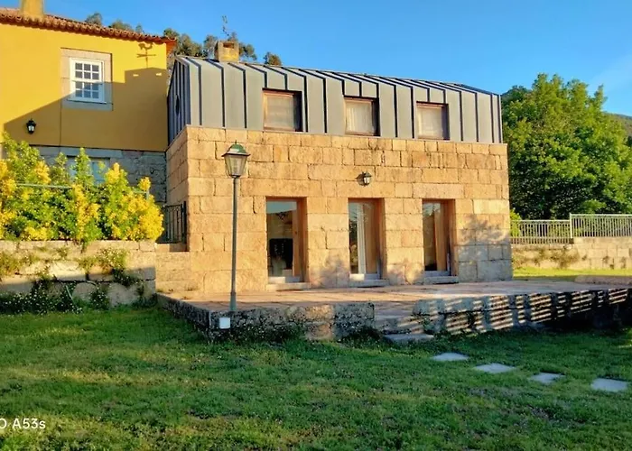 Confort, Fun And Leisure In Douro Rural Space Сasa de vacaciones Sande (Porto)