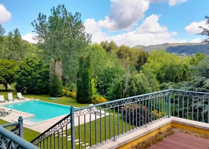 Confort, Fun And Leisure In Douro Rural Space * Sande (Porto)