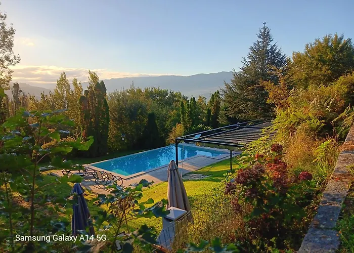 Confort, Fun And Leisure In Douro Rural Space *